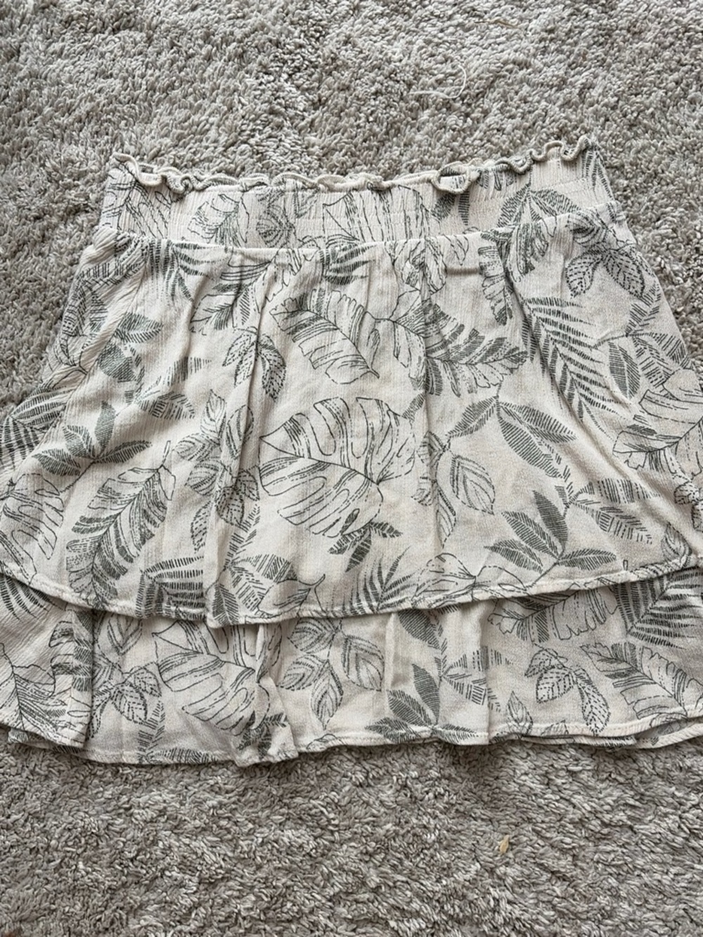 Paper crane Women's small Cream Leaf-Print Tiered Skirt